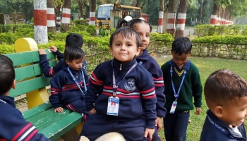 Tiny Tots of Gurukul are in Sanjay Van