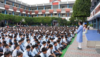 Transcendental Meditation for students of class IX to XII